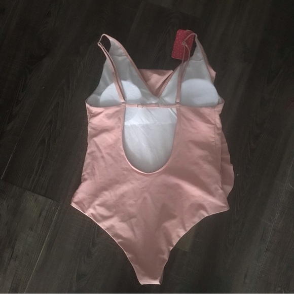 NWT Pretty Pink One Piece PatPat Swimsuit - Size Large - Picture 4 of 6